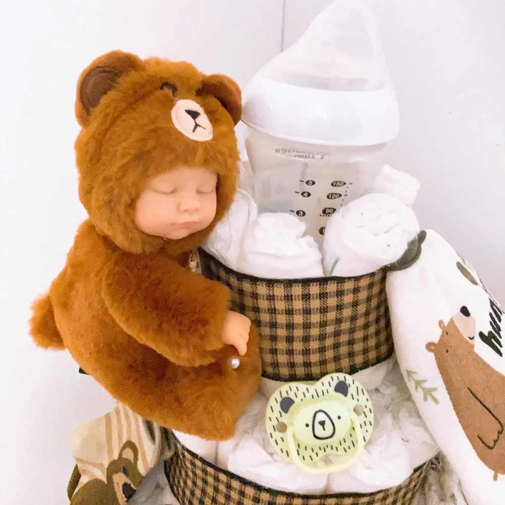 Teddy Bear Diaper Cake